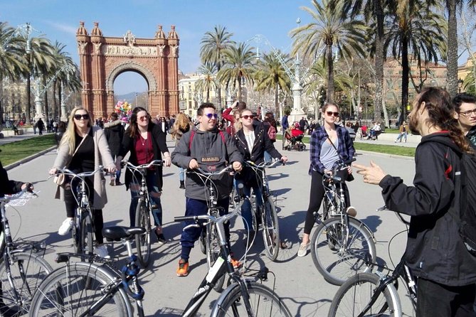 Barcelona Private Bike Tour - Barcelona Cathedral outside views: what you get and what you do not