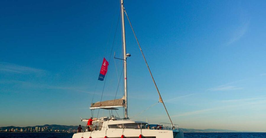Barcelona: Private Catamaran Sailing with Drinks and Snacks - Timing, how long you really spend on the water, and what to pair it with