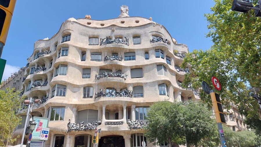 Barcelona: Private City Tour - Price and value: is $265 per person fair for this plan?