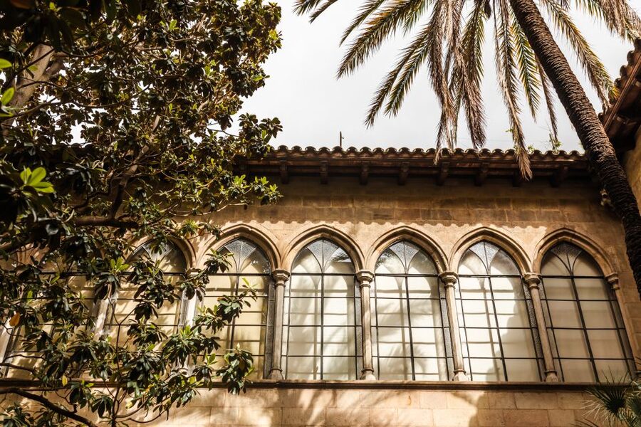 Barcelona: Private Custom Tour with a Local – Icons & Gems - The Coffee and Snack Stop That Keeps the Tour Human