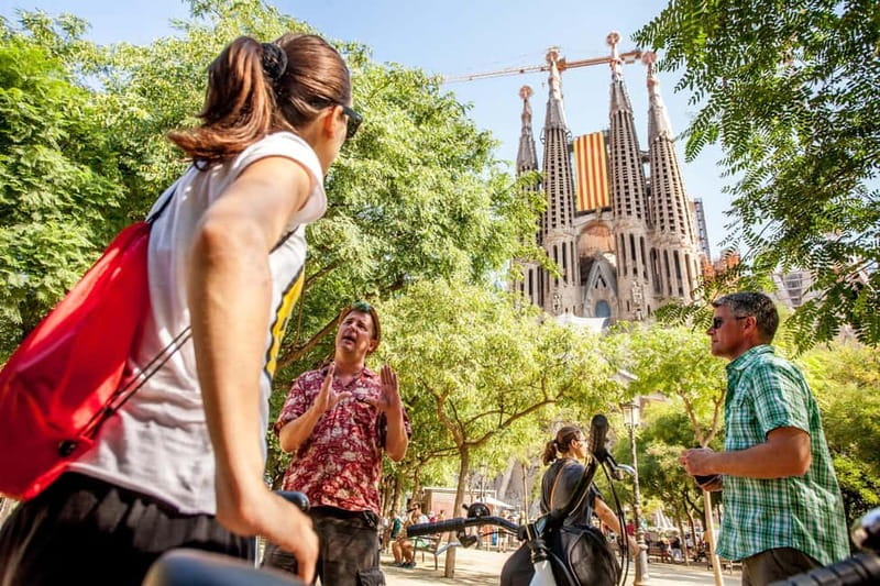 Barcelona: Private Group Bike Tour - Why this bike route works in Barcelona’s layout