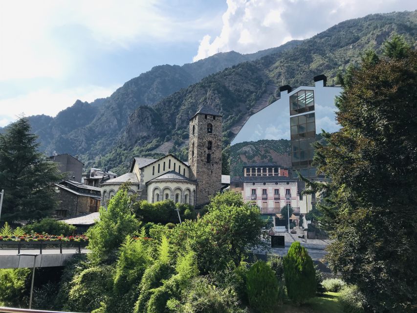 Barcelona: Private Guided Day Trip to Andorra with Pickup - Key points to know before you go
