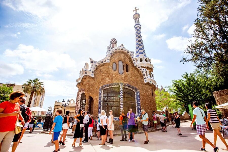 Barcelona: Private Half-Day Tour - How organized this tour can feel, and how to get the best day