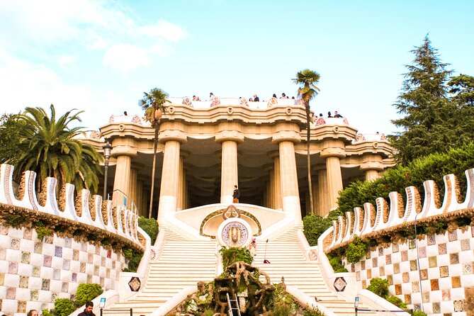 Barcelona: Private Sagrada Familia & Park Guell tour with Pickup - Skip-The-Line Tickets for Park Guell and Sagrada Familia