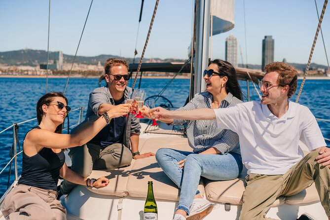 Barcelona: Private Sailing cruise with drinks & snacks - Who this sailing fits best in Barcelona