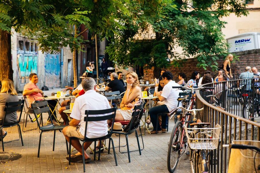 Barcelona: Private Tour w/ Locals – Highlights & Hidden Gems - Key things I’d plan around