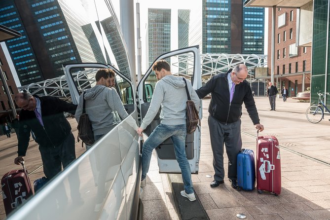 Barcelona Private Transfer from Cruise Port to Barcelona Airport - What Private Actually Means When You Have Up To 8 People