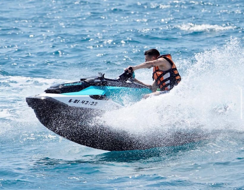 Barcelona: Rent a Jetski and speed through the ocean - Entering The Experience at Port Fòrum