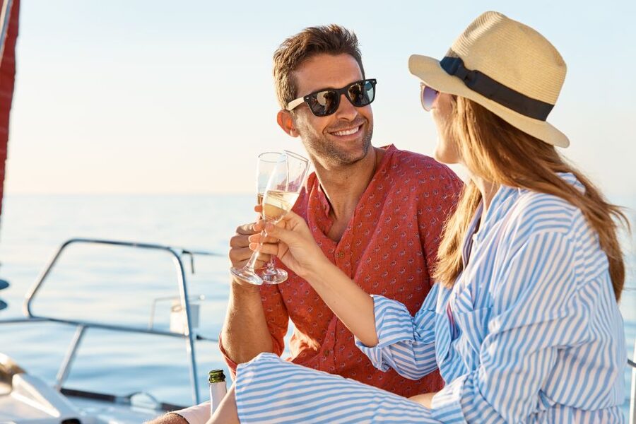 Barcelona: Romantic Private Sailing Tour - Who this sailing tour fits best