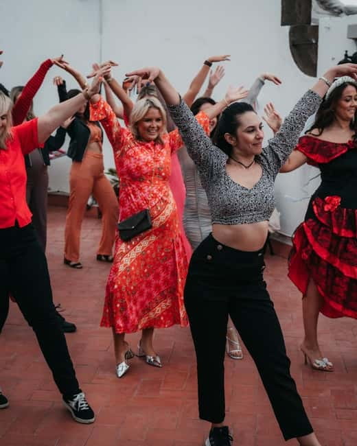 Barcelona: Rooftop Salsa Class with Bottomless Sangria - What to Pack, Wear, and Bring for a Smooth Night