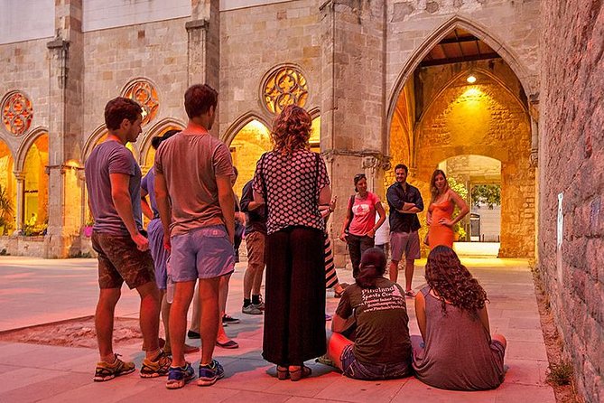 Barcelona's Dark History Night Tour - How gory should you expect it, and how to prepare