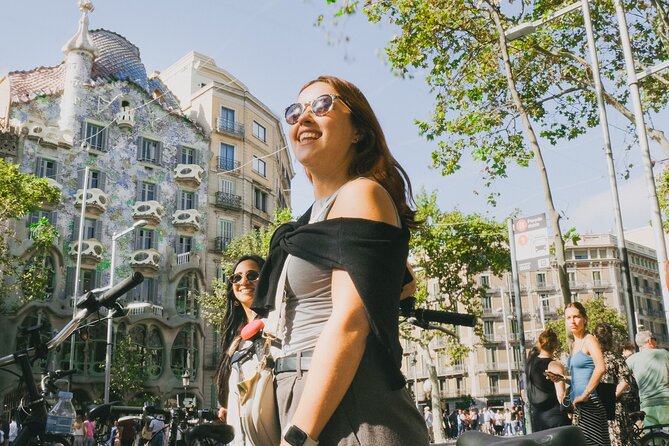 Barcelona’s Most Fun E-Bike Tour: Gaudí & City Stories - Your Route: From La Barceloneta to Gaudí’s Most Famous Faces