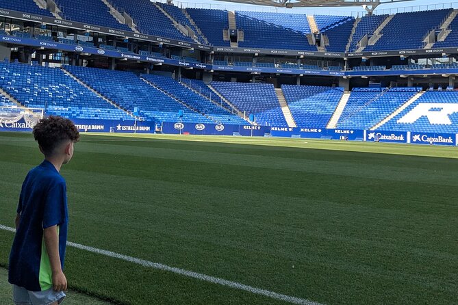 Barcelona’s Ultimate All-Inclusive Football Tour - The FC Barcelona official store stop, and when it helps