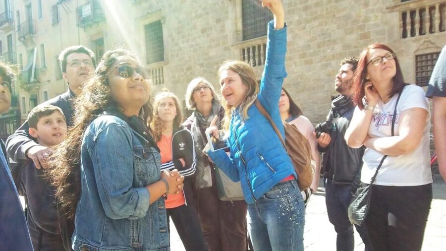 Barcelona: Sagrada Familia and City Tour with Hotel Pickup - Should you book the Sagrada Familia and Park Güell tour?