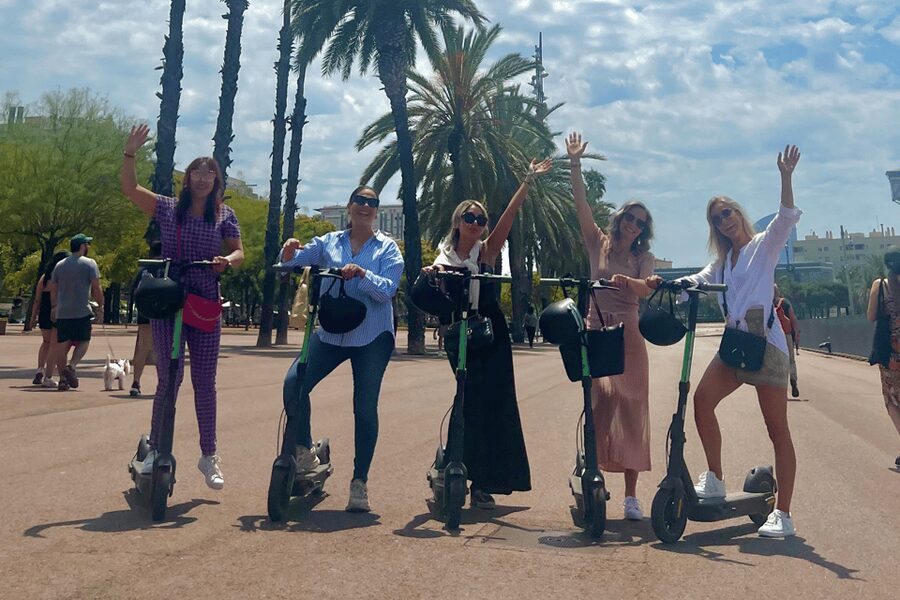 Barcelona: Sagrada Familia Electric Scooter or Bike Tour - Key highlights to know before you go