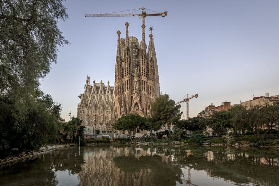 Barcelona: Sagrada Familia Entry Ticket with Audio Guide - Key Things I’d Pay Attention To