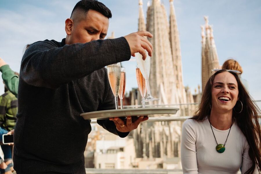 Barcelona: Sagrada Familia Evening Tour with Cava - The exterior walk: finding Gaudí’s weird and wonderful clues