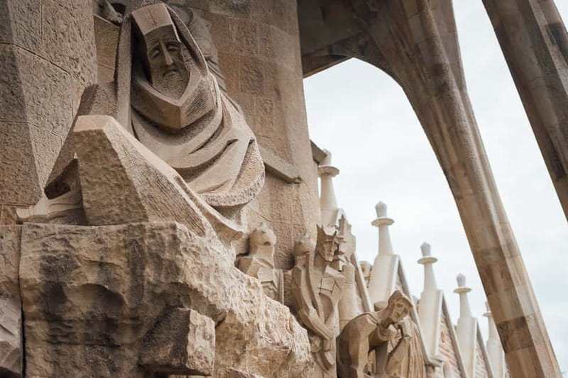 Barcelona: Sagrada Familia Guided Private Tour - Key highlights you will actually feel during the tour