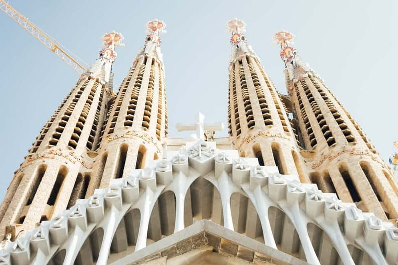 Barcelona: Sagrada Familia Guided Private Tour - Why Sagrada Familia feels different with a guide