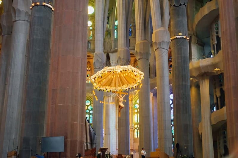 Barcelona: Sagrada Familia Guided Private Tour - Private group pacing: less stress, more attention to details