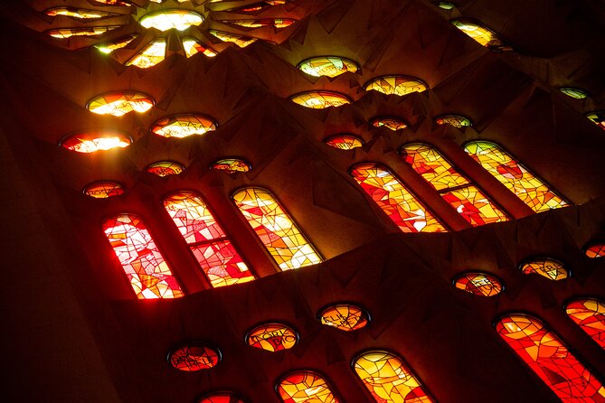 Barcelona Sagrada Familia Guided Visit With Optional Extras. - Optional Park Güell and Sailing Add-Ons: How Scheduling Really Feels