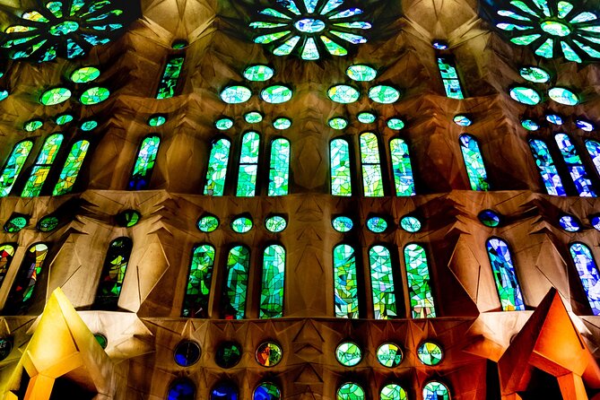 Barcelona Sagrada Familia Guided Visit With Optional Extras. - Timing Choices: Morning vs Afternoon Slots