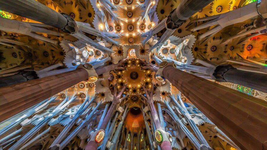 Barcelona & Sagrada Familia Half-Day Tour with Hotel Pickup - Hotel pickup and the max-8 van setup