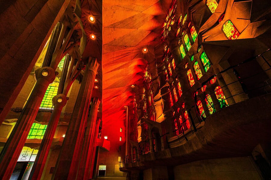 Barcelona: Sagrada Familia Priority Access & Guided Tour - Towers and the rest of Sagrada Familia: planning your next move