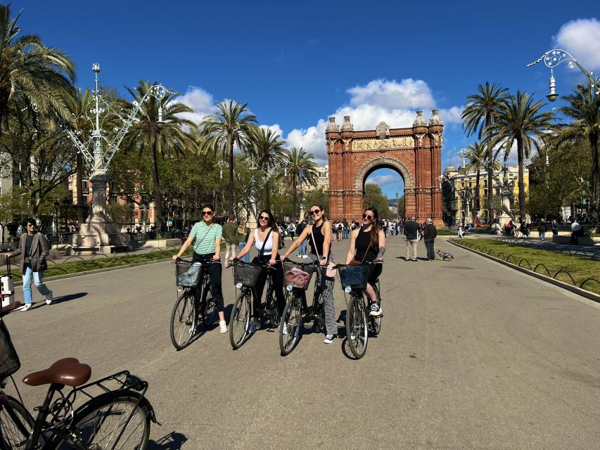 Barcelona: Sagrada Familia Private E-Scooter Tour - Where the tour starts, and how to set yourself up