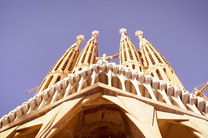 Barcelona: Sagrada Familia Skip-the-Line Guided Tour and Tickets - Where you meet, how you end, and what “priority” really means