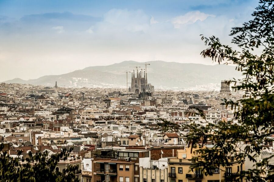 Barcelona: Sagrada Família Skip the Line Tour & Entry Ticket - Price and Value at $63: What You Are Really Paying For
