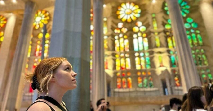 Barcelona: Sagrada Família Tour with Skip-the-Line Access - Key highlights worth showing up for