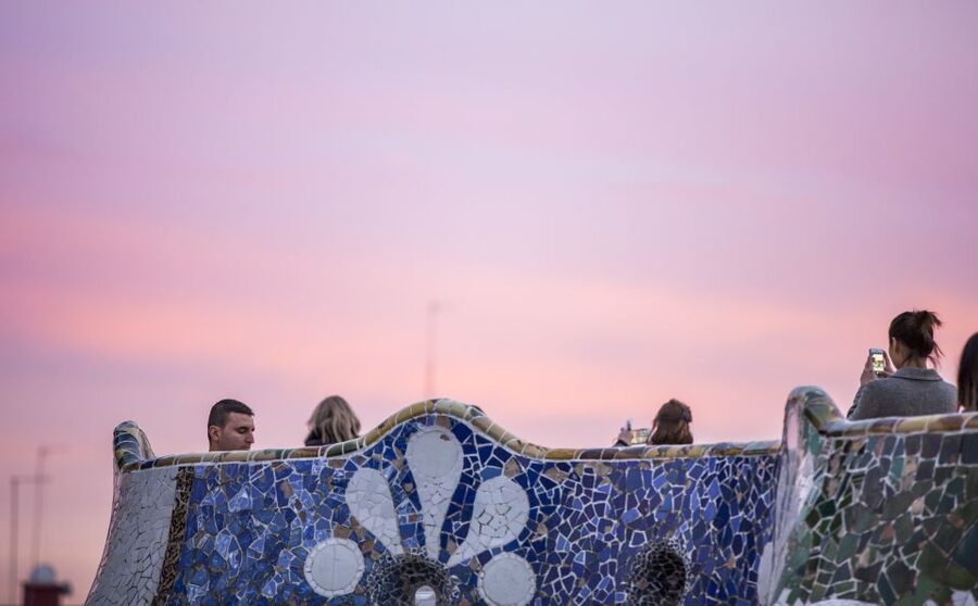 Barcelona: Sagrada Familia with Towers and Park Güell Tour - Price and value: why $128 can make sense for this pairing
