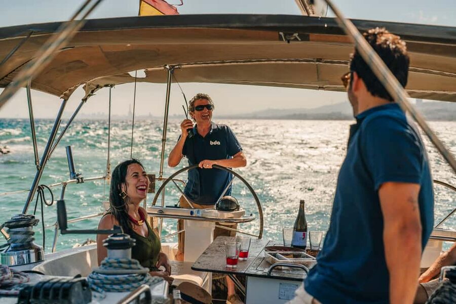 Barcelona: Sailing Cruise & Vineyard Tour with Wine Tasting - The vineyard walk and guided tour you actually pay attention to