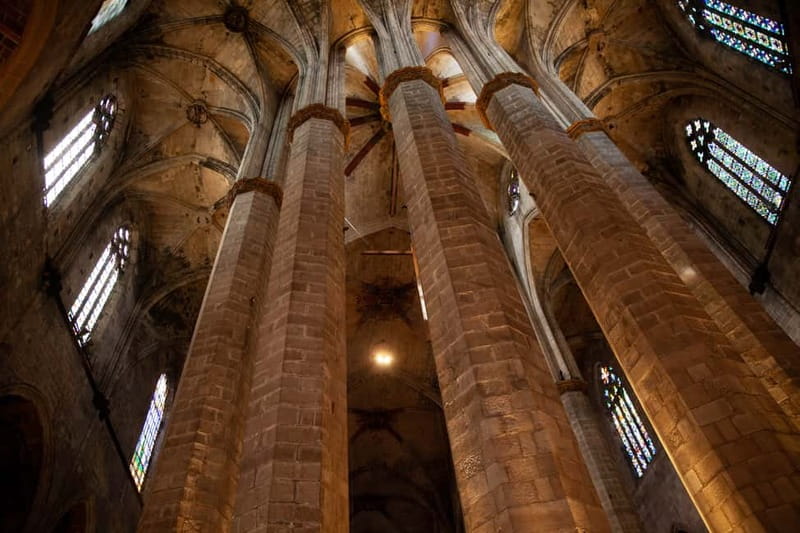 Barcelona: Santa Maria del Mar Tour & Terrace Access - Value vs DIY: why paying for the guide makes sense here