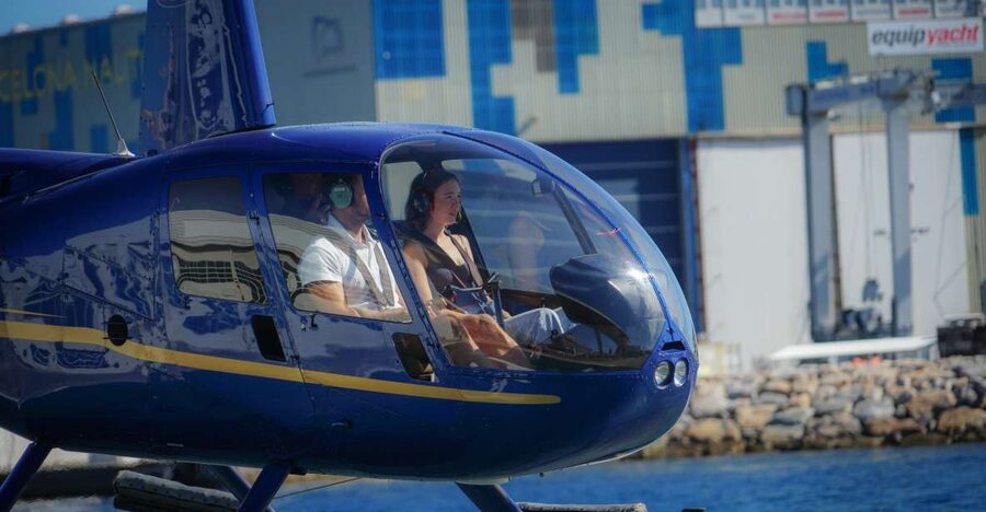 Barcelona: Scenic Helicopter Flight - The View Plan: Sagrada Familia, the Port, Colón, and Torre Agbar