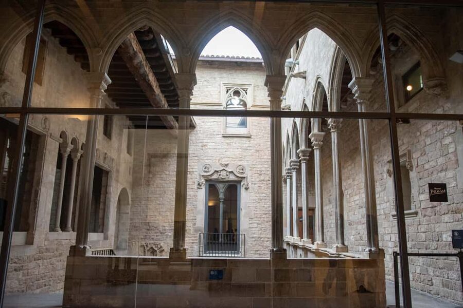 Barcelona: Skip-the-Line Guided Tour of the Picasso Museum - Should you book it?