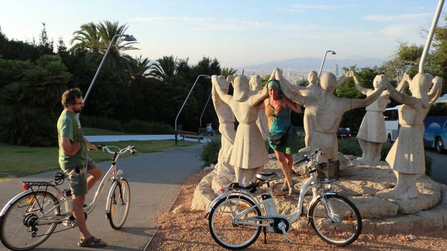 Barcelona: Small Group or Private Bike Tour - Price and value: is $28 for 4 hours actually fair?