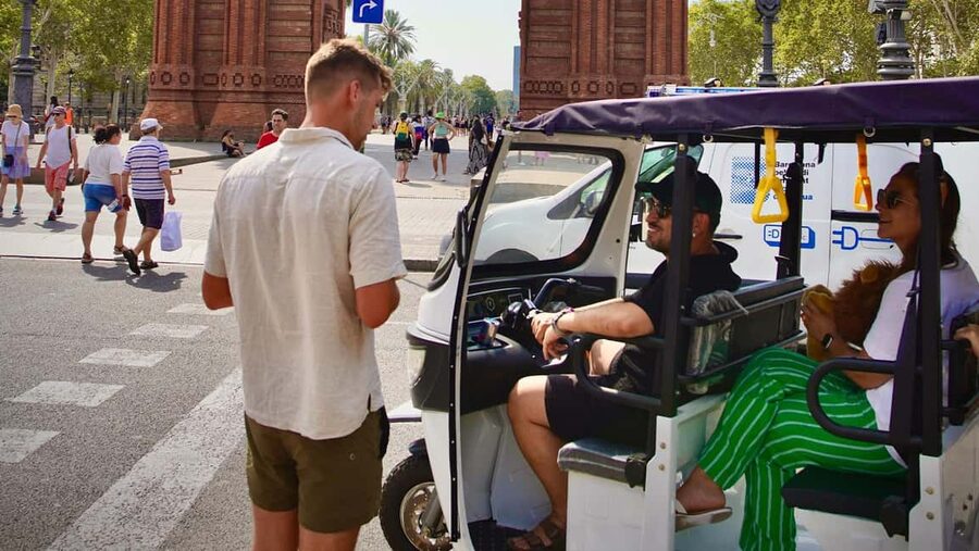 Barcelona: Small Group Tuk Tuk Tour - How this Barcelona tuk tuk tour fits into a tight 2 hours