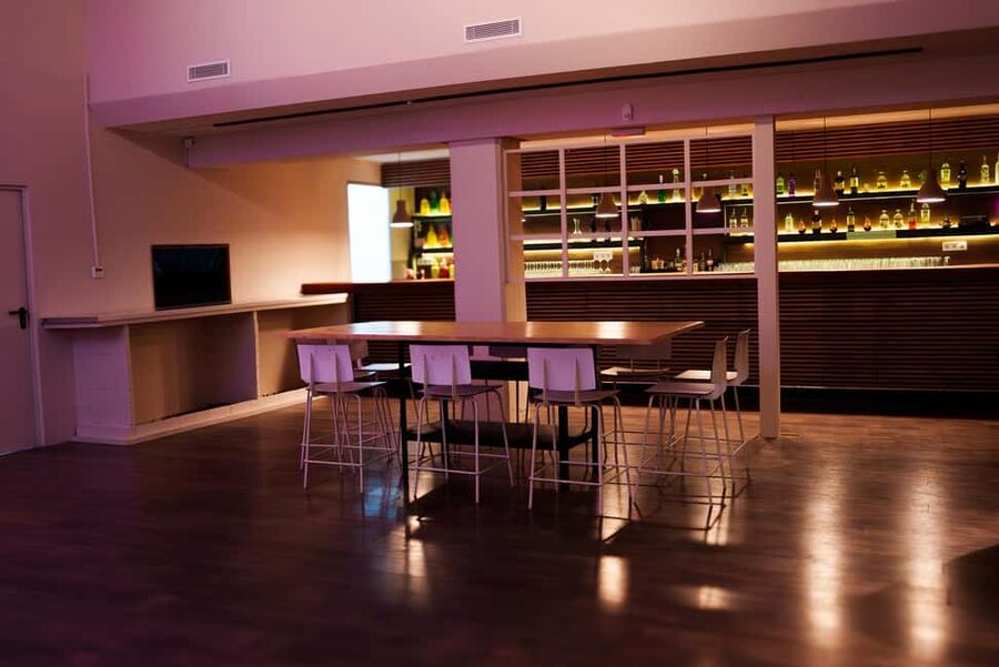 Barcelona: Spanish Tapas Cooking Class with Wine - Why This Tapas Class Works in 2.5 Hours