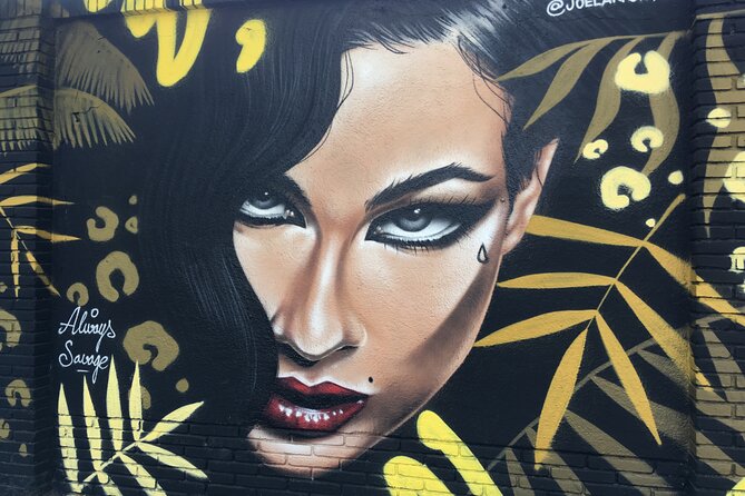 Barcelona Street Art and Graffitti Bicycle Tour - The bike ride: pace, safety, and how it feels