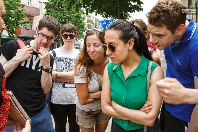 Barcelona Street Art, Graffiti and Tapas Tour - Specific street art stops: Konair, Haring, and Botero’s cat