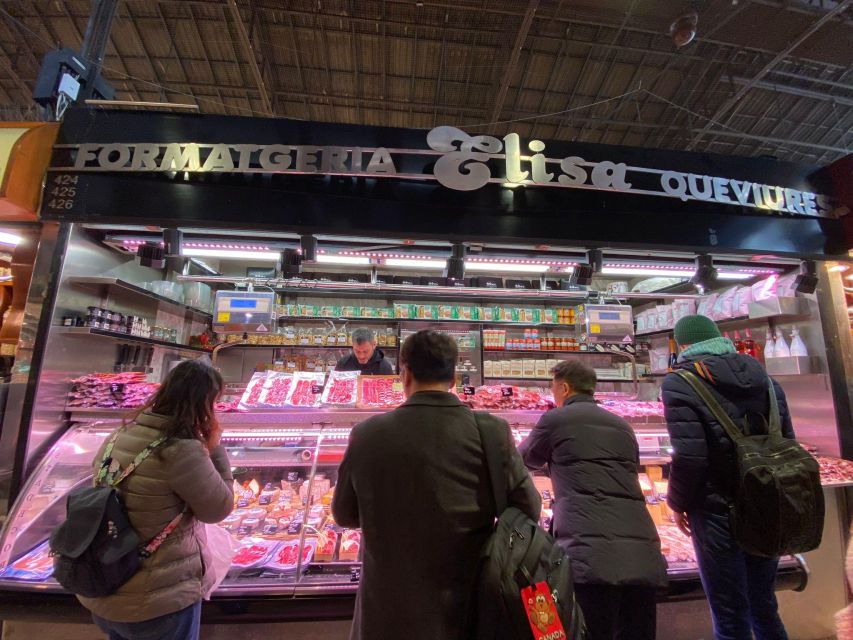 Barcelona: Street Food & Sightseeing Tour with Local Market - Historic streets and city context: the “why” behind what you’re eating