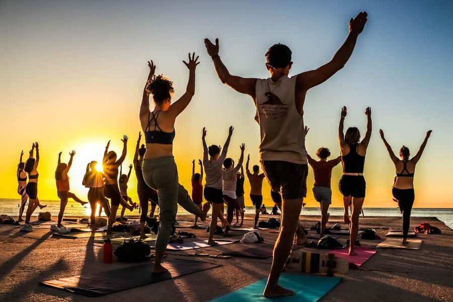 Barcelona: Sunrise Yoga by the Sea & Morning Dip - Coffee and Croissants in the Park: The Social Part That Makes It Worth It