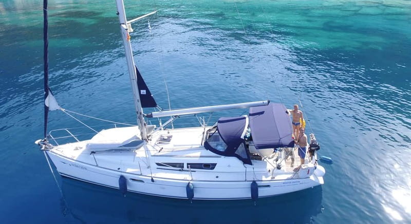 Barcelona: Sunset Boat Trip with Cava Wine and Snacks - Shared Sunset vs Private Charter: Pick Based on Your Group Mood