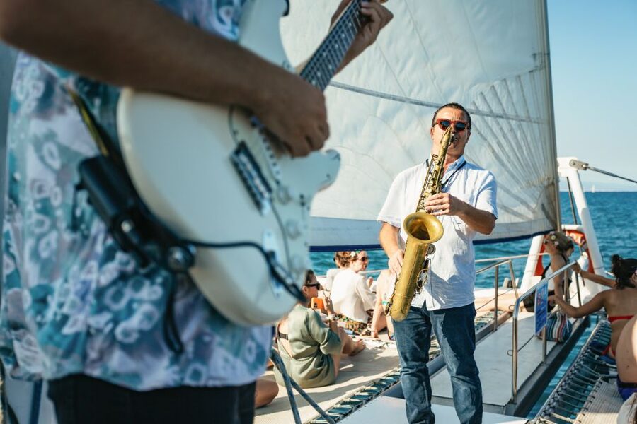 Barcelona: Sunset Catamaran Cruise with Live Music - Key Highlights I’d Plan Around