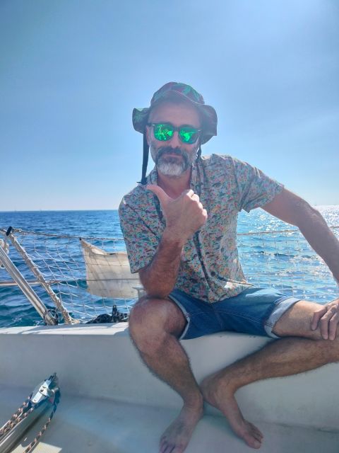Barcelona: Sunset Cruise with Snacks and Drinks - Who Should Book This Barcelona Sunset Sail