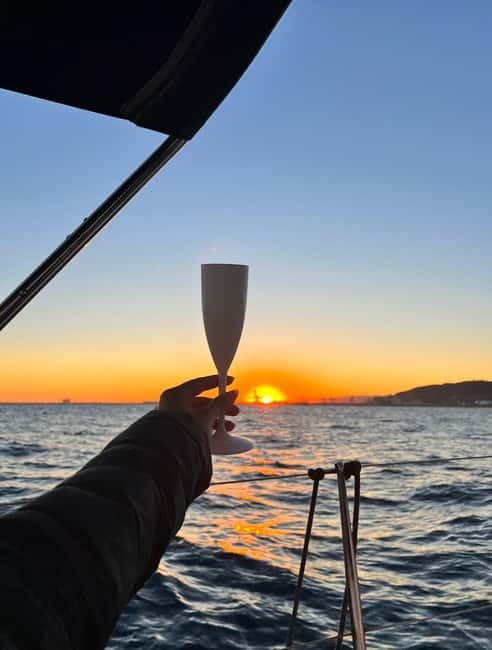 Barcelona: Sunset Sailboat Cruise with Open Bar and Snacks - Quick takeaways