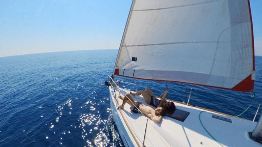 Barcelona: Sunset Sailing Experience with Snacks and Cava - Who should book this sunset sail, and who might want a calmer day