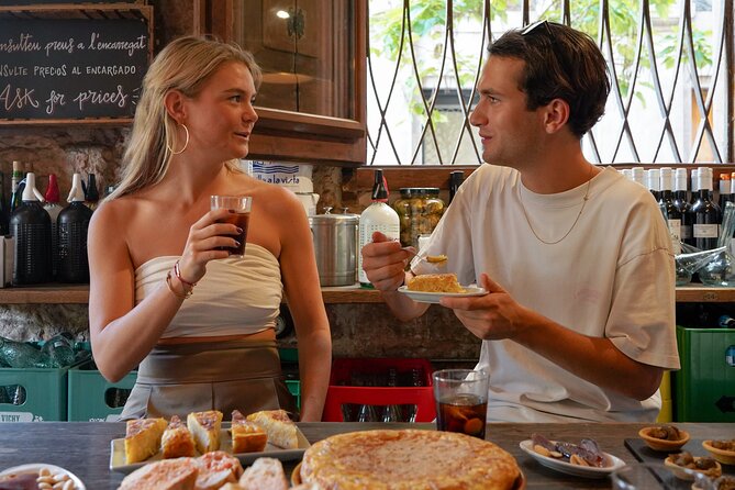 Barcelona Tapas and Wine Experience Small-Group Walking Tour - From Placa Sant Jaume to the Gothic Quarter: Your Tasting Stairs to Flavor